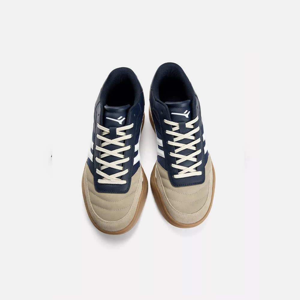 Chunky retro trainers